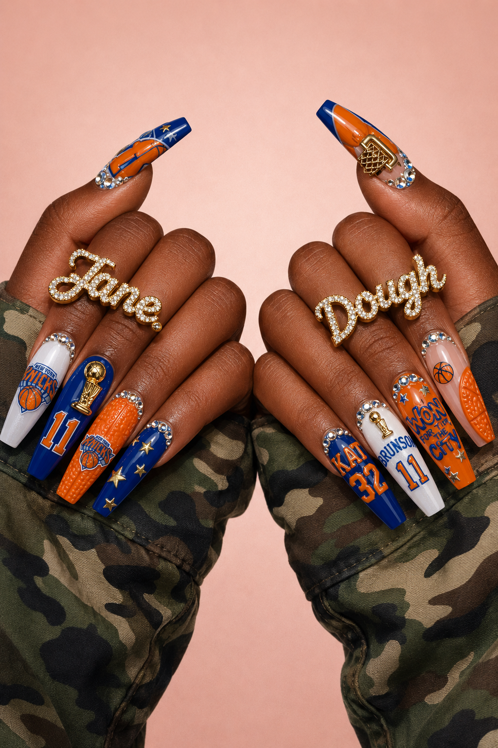 Knicks Mania Jane Dough Tee